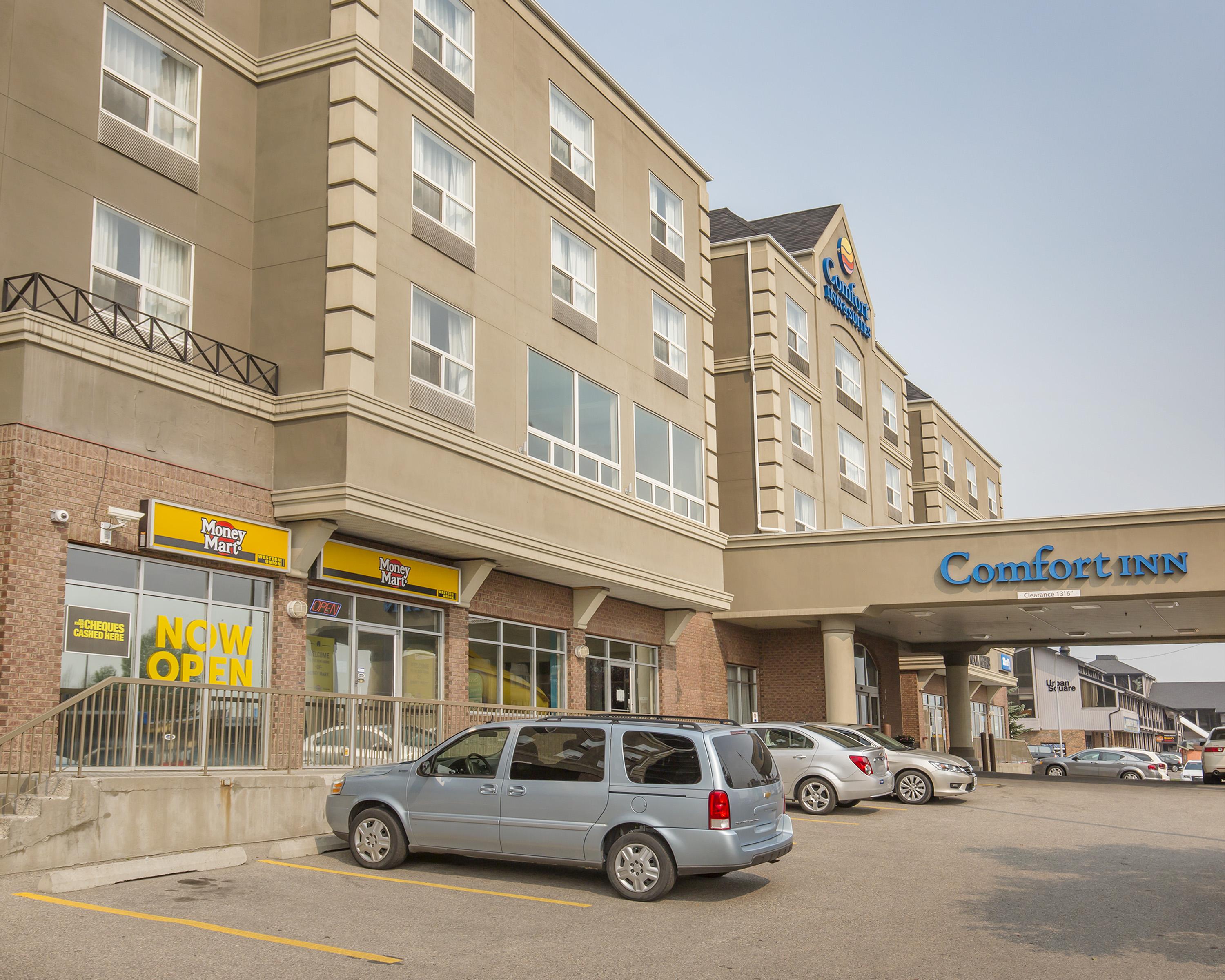 Comfort Inn & Suites South YYC Exterior foto